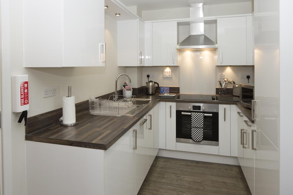House Of Fisher - Beneficial House Bracknell Zimmer foto